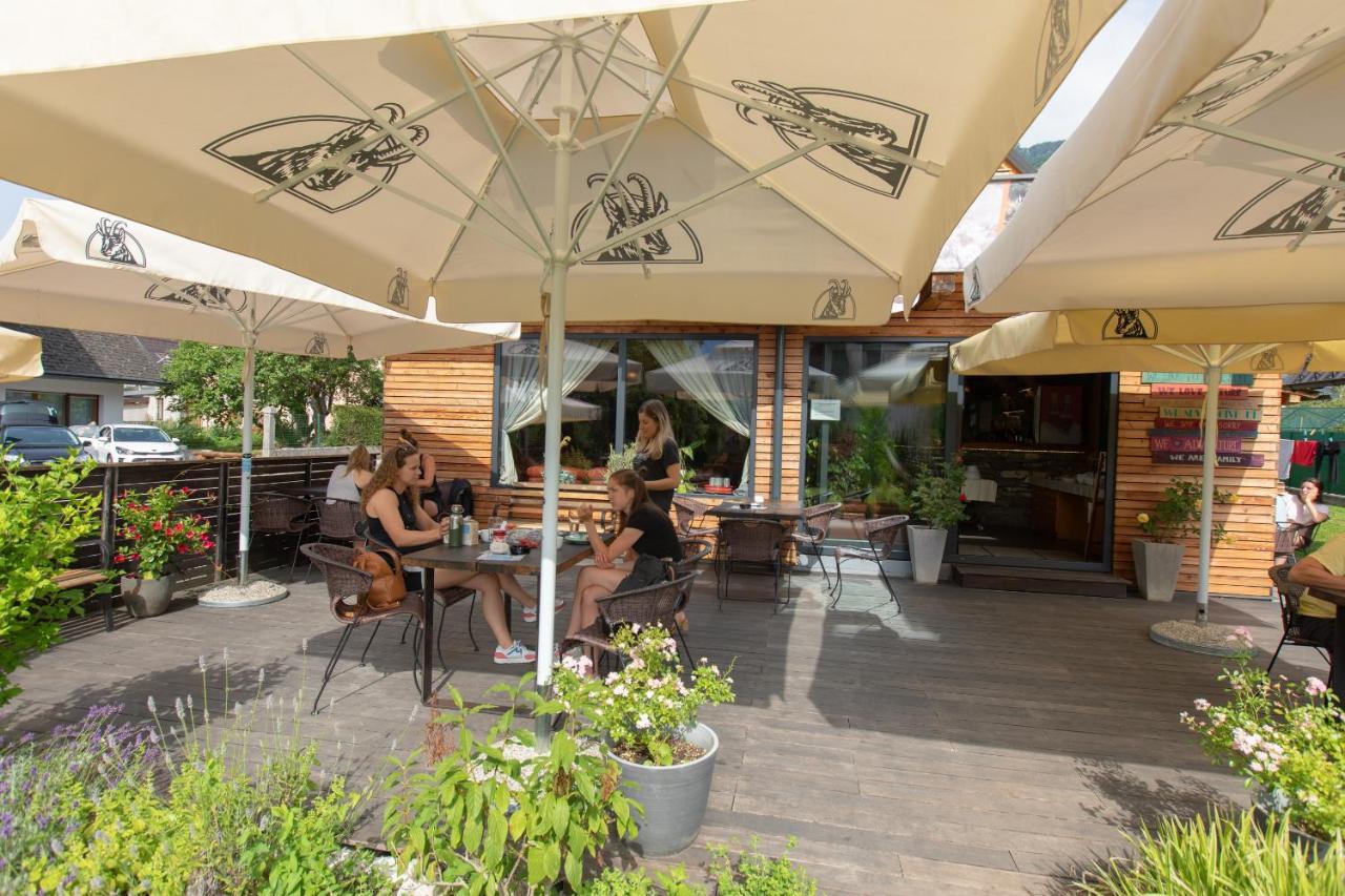 Hostel Soca Rocks Bovec Eksteriør billede