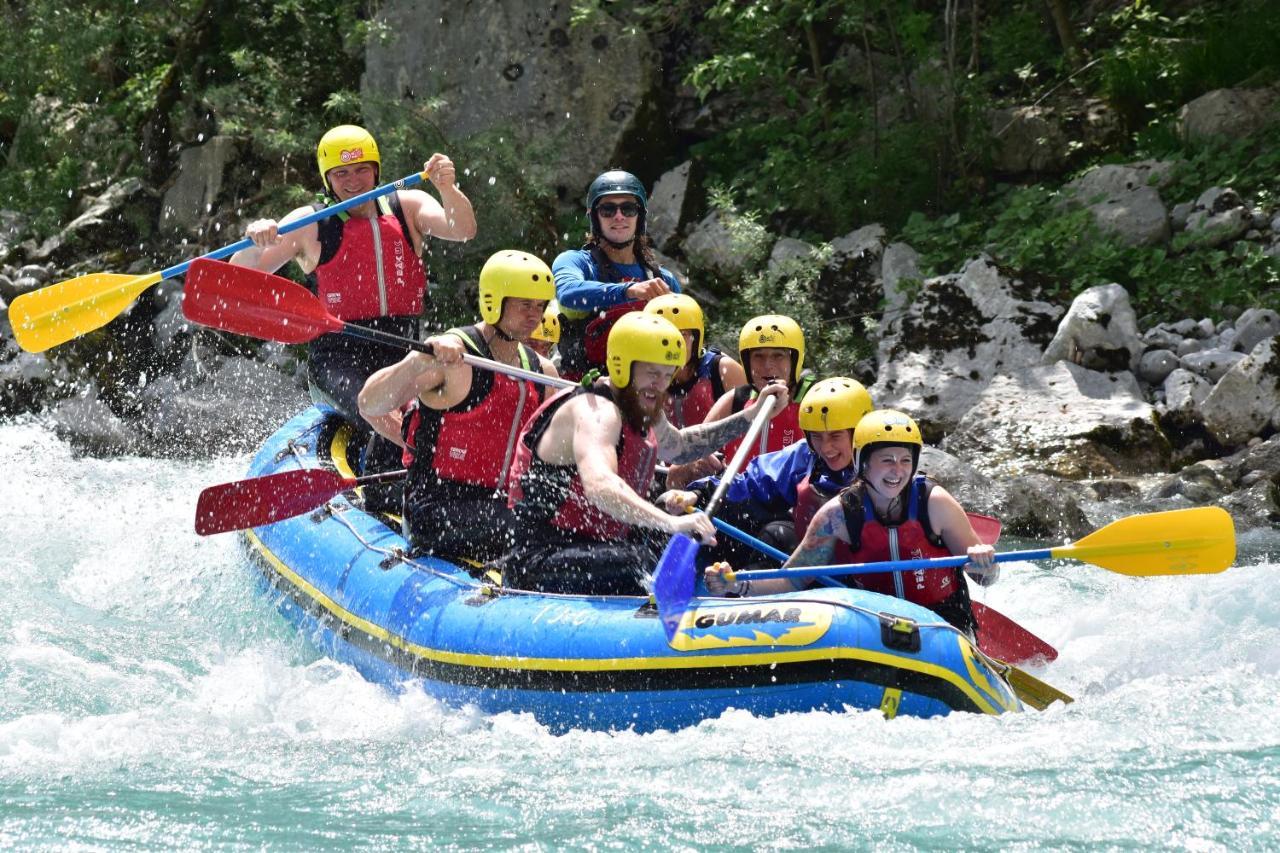 Hostel Soca Rocks Bovec Eksteriør billede