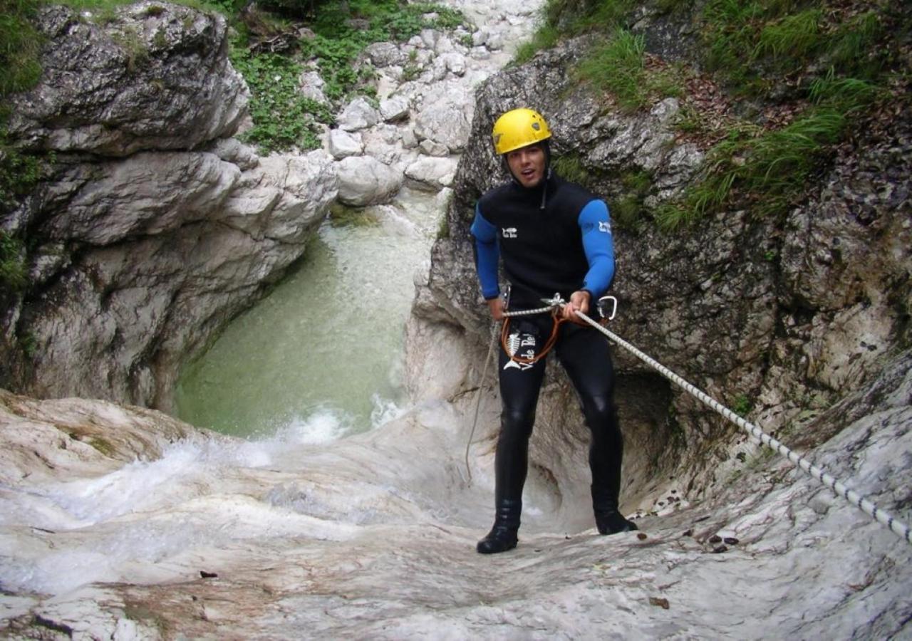 Hostel Soca Rocks Bovec Eksteriør billede