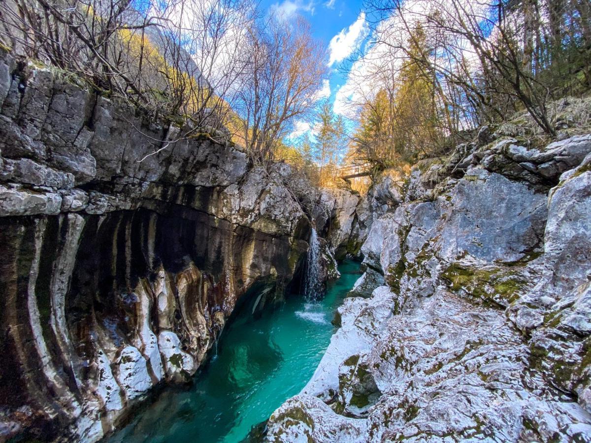 Hostel Soca Rocks Bovec Eksteriør billede